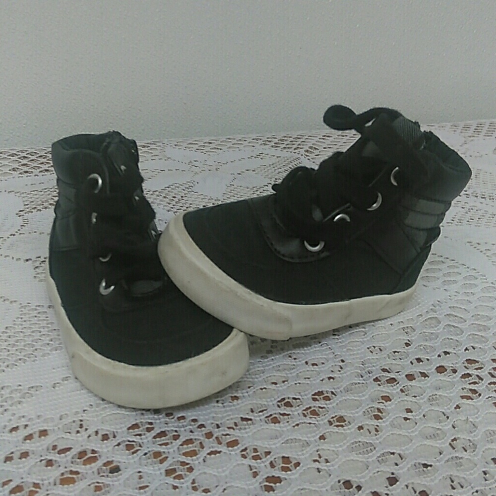 Toddler shoes